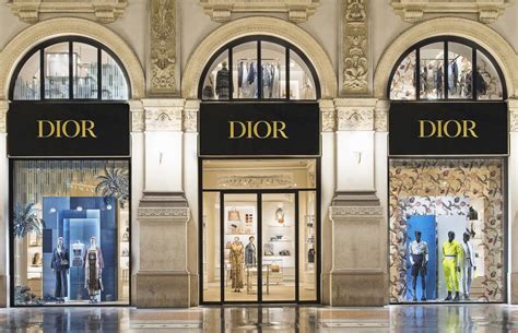 christian dior milan|dior shops milan airport.